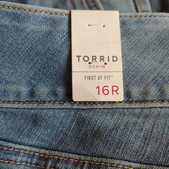 Torrid Jeggings - Picture 5 of 6